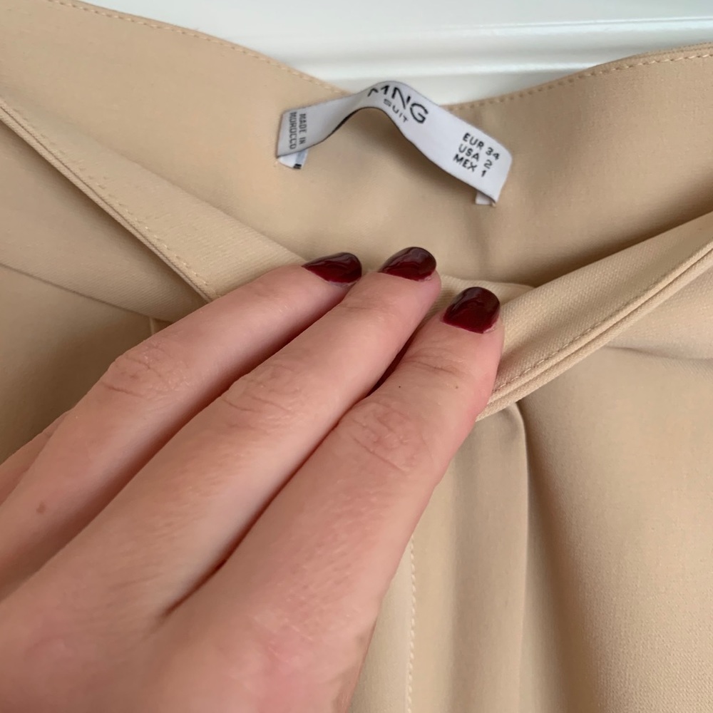 Palazzo pants.